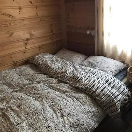 Authentic Overlooking Mosvann Casa de Férias Sneiselii