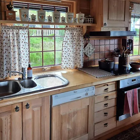 Authentic Overlooking Mosvann Sneiselii