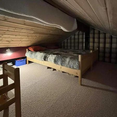 Casa de Férias Authentic Overlooking Mosvann Sneiselii